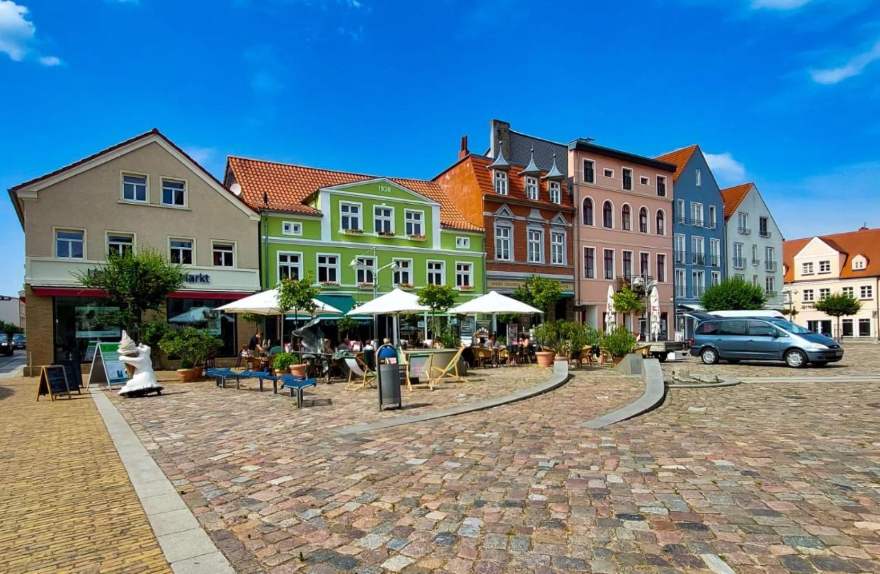 Anacapri Gaestehaus Le Havre Ueckermünde Εξωτερικό φωτογραφία
